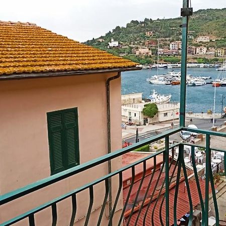 Casa Ilaria Lägenhet Porto Santo Stefano  Exteriör bild